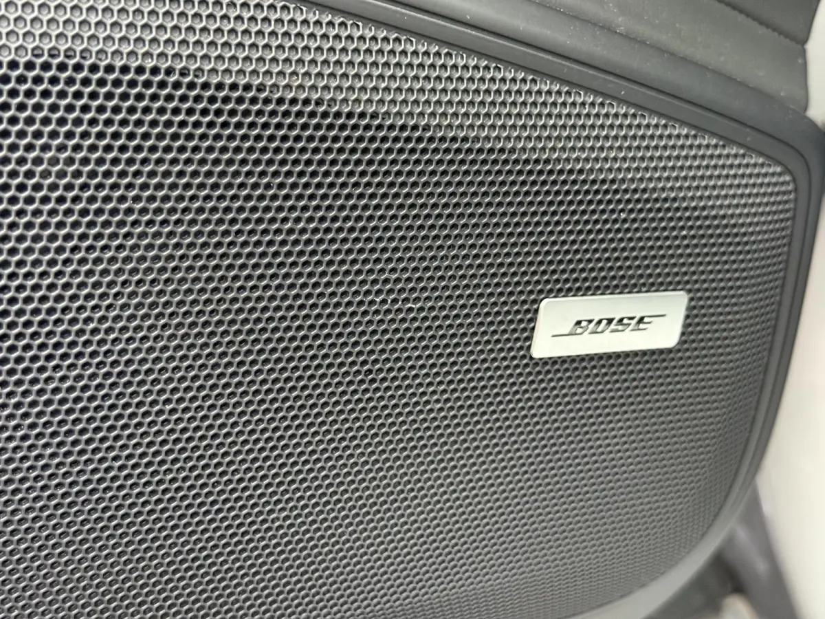 2.9 4 E-Hybrid P Approved 03-2028