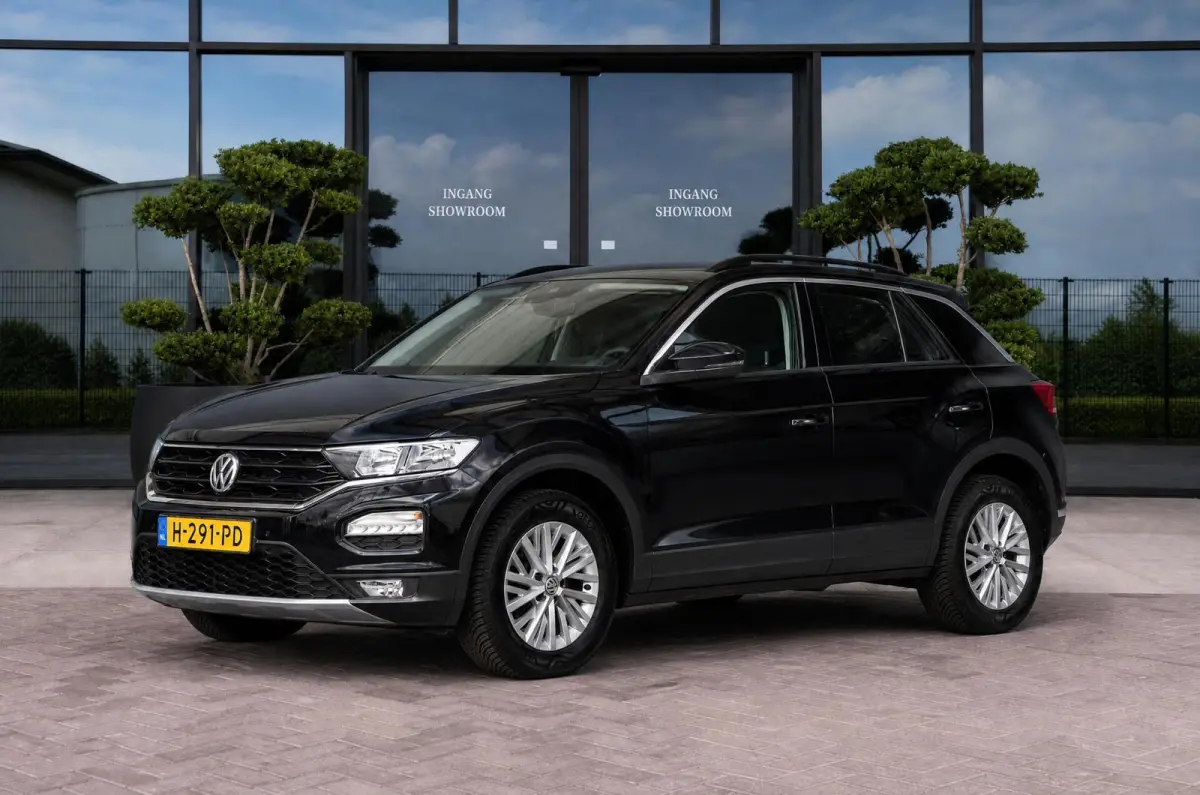 Volkswagen T-Roc 2020 Benzine Handgeschakeld leasen