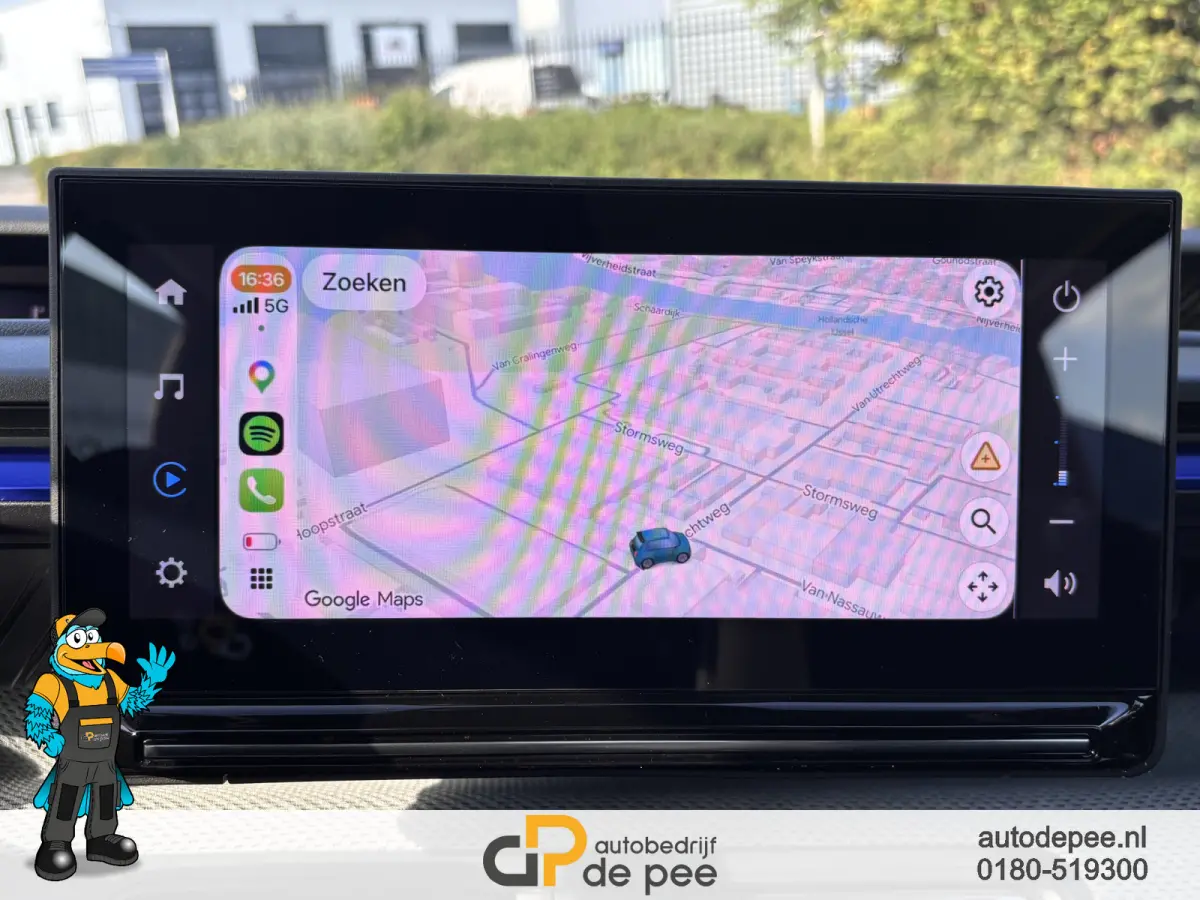 1.2 Turbo 100pk Plus GARANTIE/INCL.BTW/DISTRIBUTIEKETTING/CARPLAY/CRUISE/AIRCO/LICHTMETAAL rijklaarprijs!