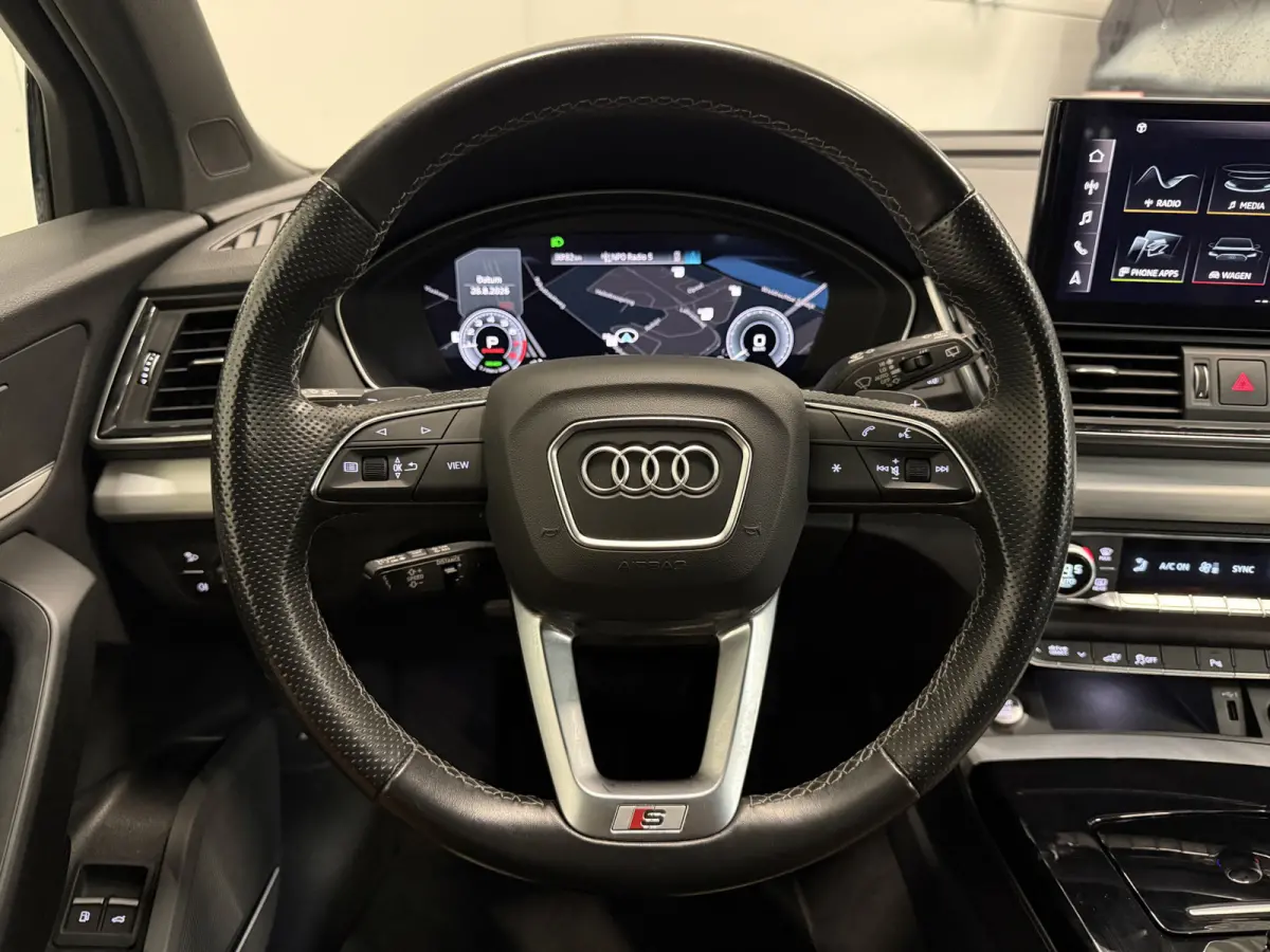 55 TFSI e quattro 3x S-Line PANO/LUCHTVERING/TREKHAAK/B&O/21"SQ5/MATRIX/ACC/SOH 98,6%/CARPLAY/STANDKACHEL/CAMERA/BLACK-OPTIC/MYTHOSSCHWARZ/VOLLEDIG AUDI DEALER HISTORIE,NET OH BEURT GEHAD