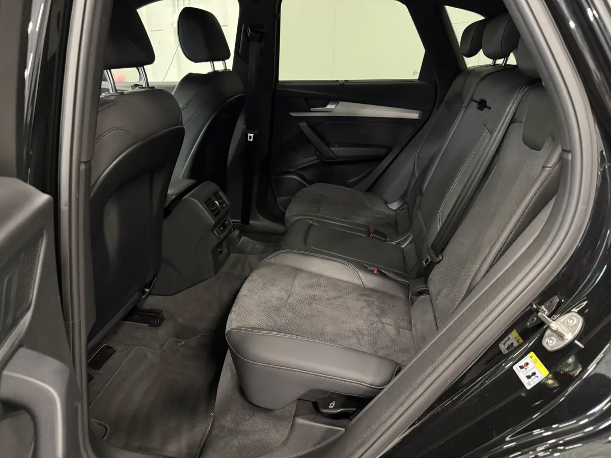 55 TFSI e quattro 3x S-Line PANO/LUCHTVERING/TREKHAAK/B&O/21"SQ5/MATRIX/ACC/SOH 98,6%/CARPLAY/STANDKACHEL/CAMERA/BLACK-OPTIC/MYTHOSSCHWARZ/VOLLEDIG AUDI DEALER HISTORIE,NET OH BEURT GEHAD