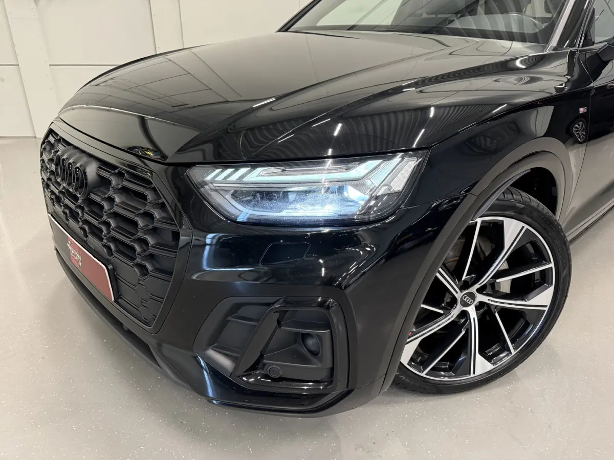55 TFSI e quattro 3x S-Line PANO/LUCHTVERING/TREKHAAK/B&O/21"SQ5/MATRIX/ACC/SOH 98,6%/CARPLAY/STANDKACHEL/CAMERA/BLACK-OPTIC/MYTHOSSCHWARZ/VOLLEDIG AUDI DEALER HISTORIE,NET OH BEURT GEHAD
