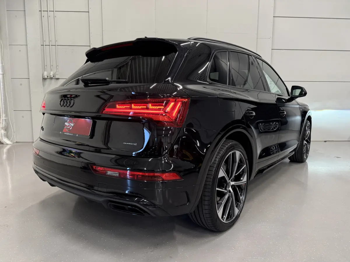 55 TFSI e quattro 3x S-Line PANO/LUCHTVERING/TREKHAAK/B&O/21"SQ5/MATRIX/ACC/SOH 98,6%/CARPLAY/STANDKACHEL/CAMERA/BLACK-OPTIC/MYTHOSSCHWARZ/VOLLEDIG AUDI DEALER HISTORIE,NET OH BEURT GEHAD