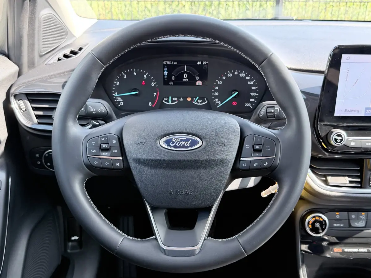 1.0 EcoBoost Titanium | Carplay | Camera | 125PK | 1ste Eigenaar |