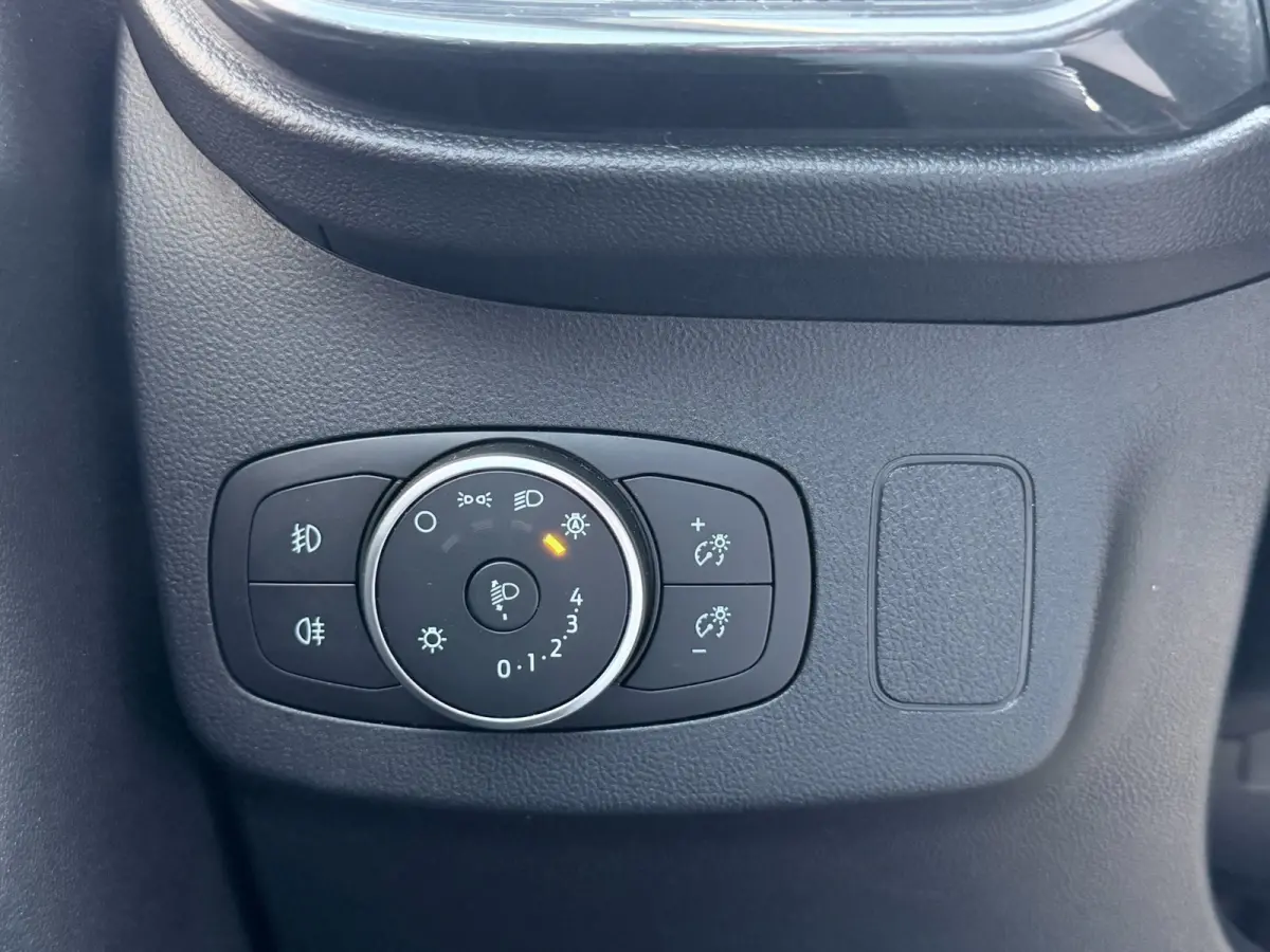 1.0 EcoBoost Titanium | Carplay | Camera | 125PK | 1ste Eigenaar |