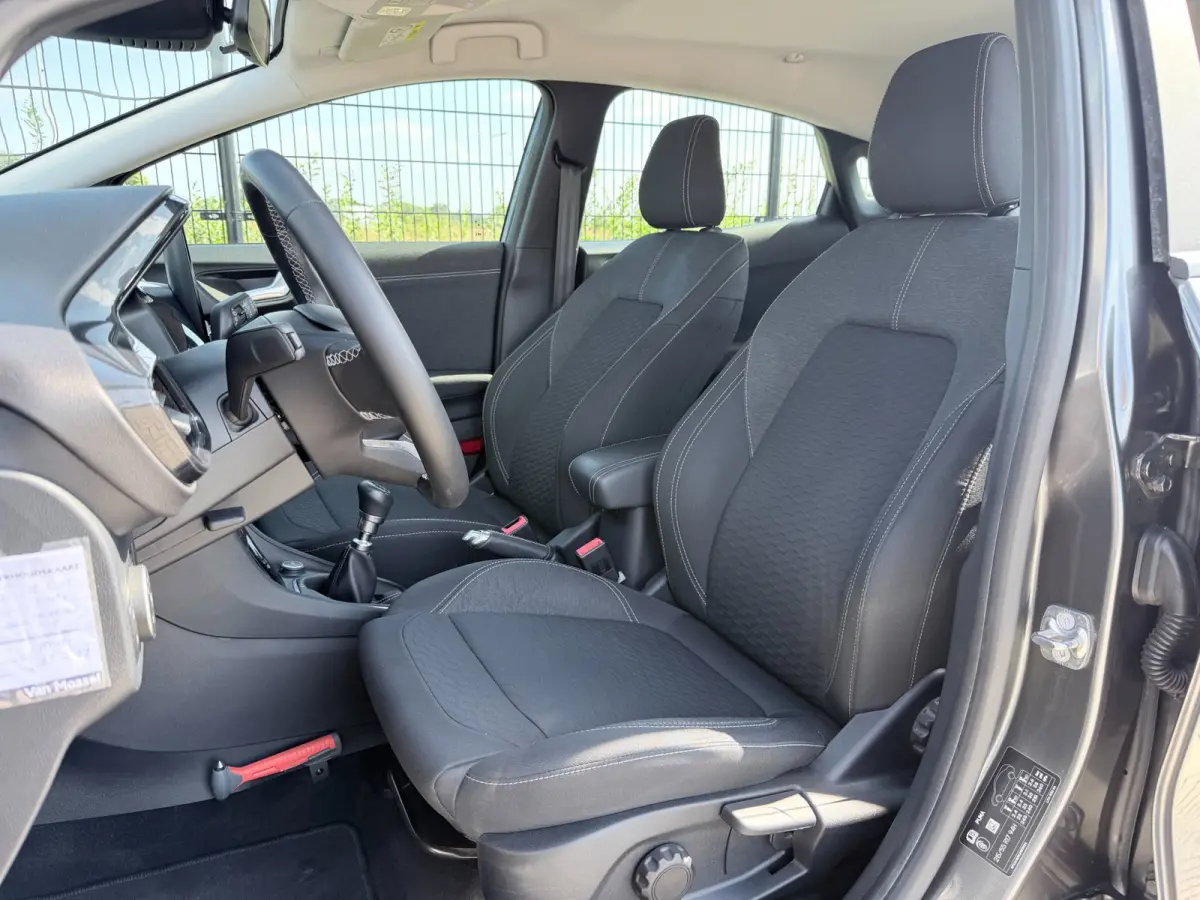 1.0 EcoBoost Titanium | Carplay | Camera | 125PK | 1ste Eigenaar |