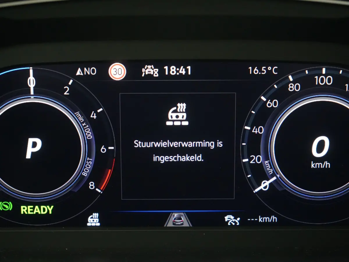 1.4 TSI eHybrid Life PHEV 245pk | Trekhaak Af Fabriek | Adaptive Cruise | Stoelen & Stuur Verwarmd | Navigatie | Virtual Cockpit | DAB | Plug In Hybrid |
