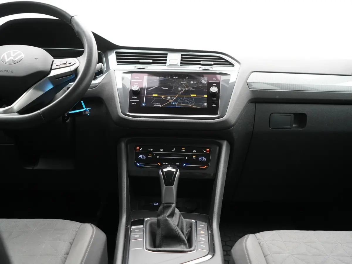 1.4 TSI eHybrid Life PHEV 245pk | Trekhaak Af Fabriek | Adaptive Cruise | Stoelen & Stuur Verwarmd | Navigatie | Virtual Cockpit | DAB | Plug In Hybrid |