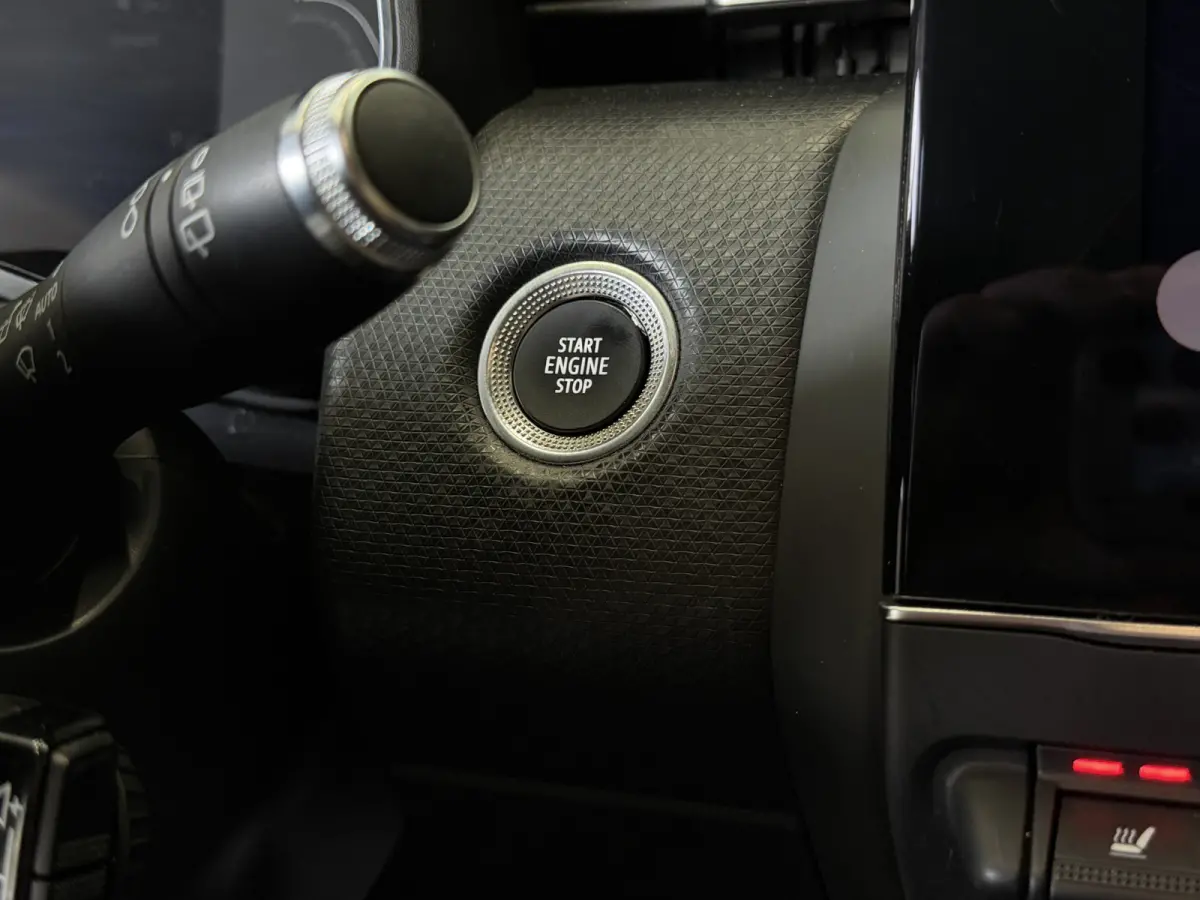 1.3 TCe 130pk Edition One | Groot navi | Stoel&Stuurverwarming | Dodehoek | Bose | Carplay | Camera 100% onderhouden!