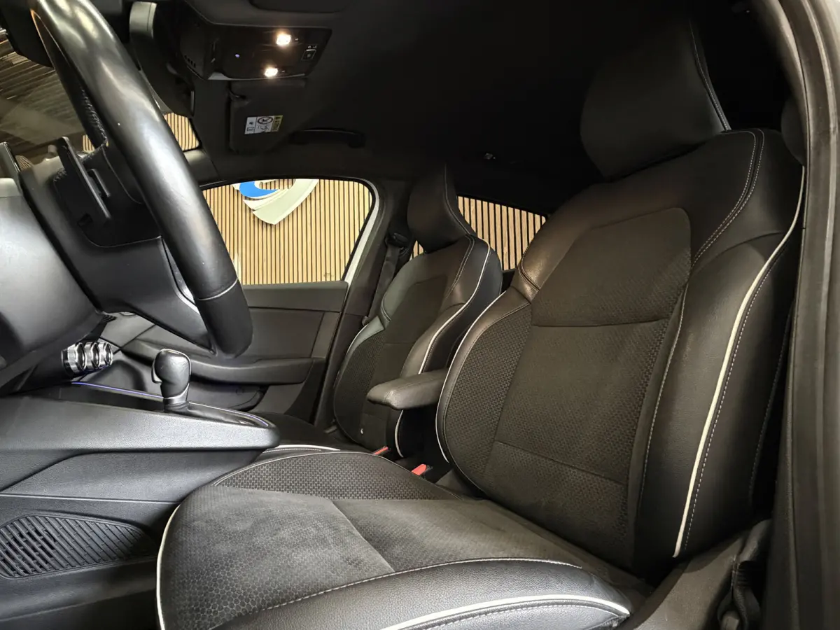 1.3 TCe 130pk Edition One | Groot navi | Stoel&Stuurverwarming | Dodehoek | Bose | Carplay | Camera 100% onderhouden!