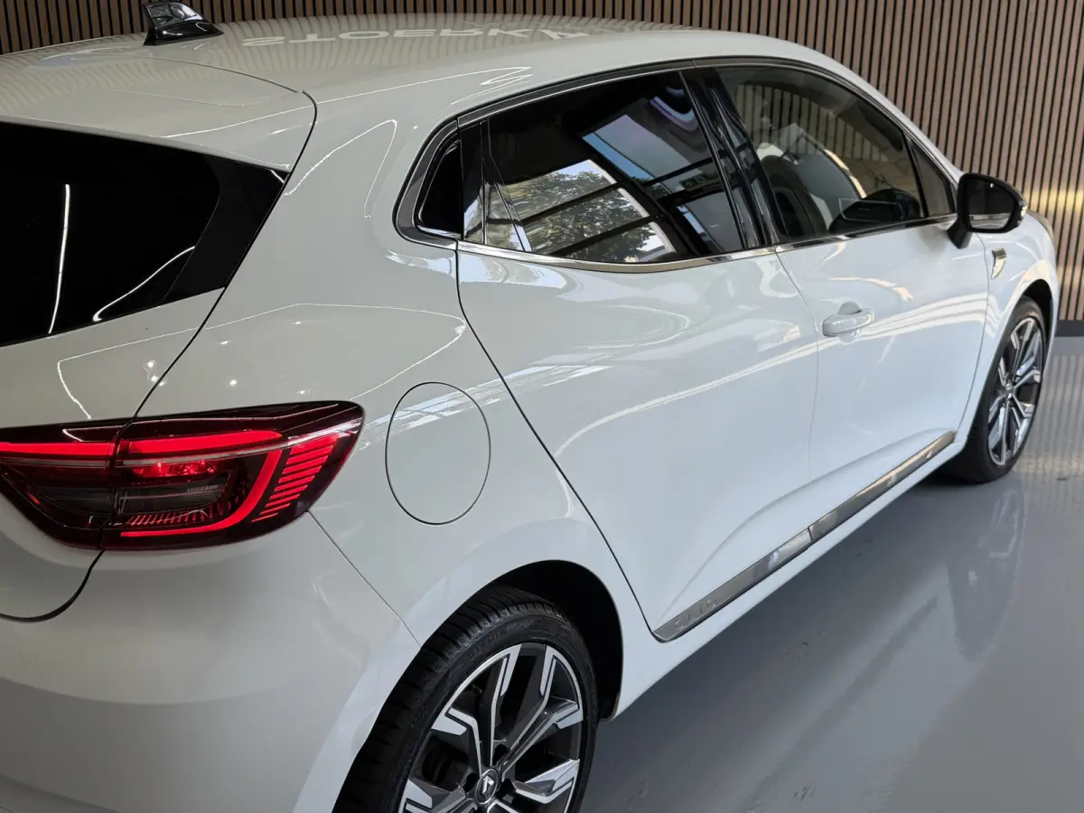 1.3 TCe 130pk Edition One | Groot navi | Stoel&Stuurverwarming | Dodehoek | Bose | Carplay | Camera 100% onderhouden!
