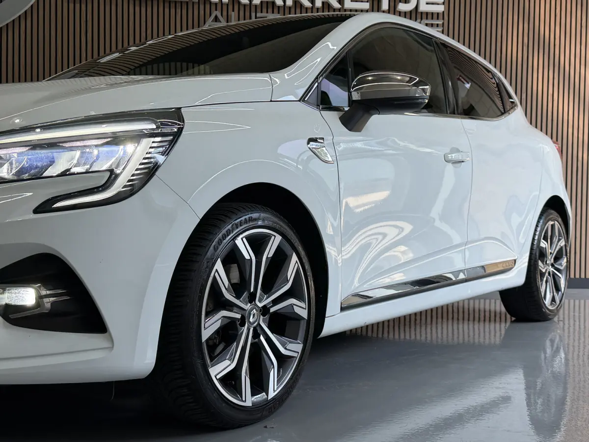 1.3 TCe 130pk Edition One | Groot navi | Stoel&Stuurverwarming | Dodehoek | Bose | Carplay | Camera 100% onderhouden!