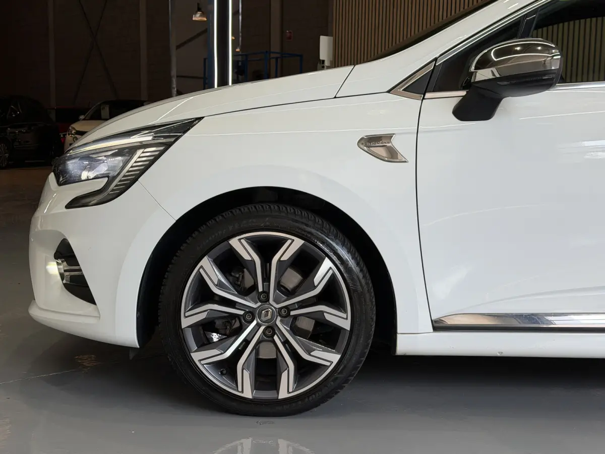 1.3 TCe 130pk Edition One | Groot navi | Stoel&Stuurverwarming | Dodehoek | Bose | Carplay | Camera 100% onderhouden!