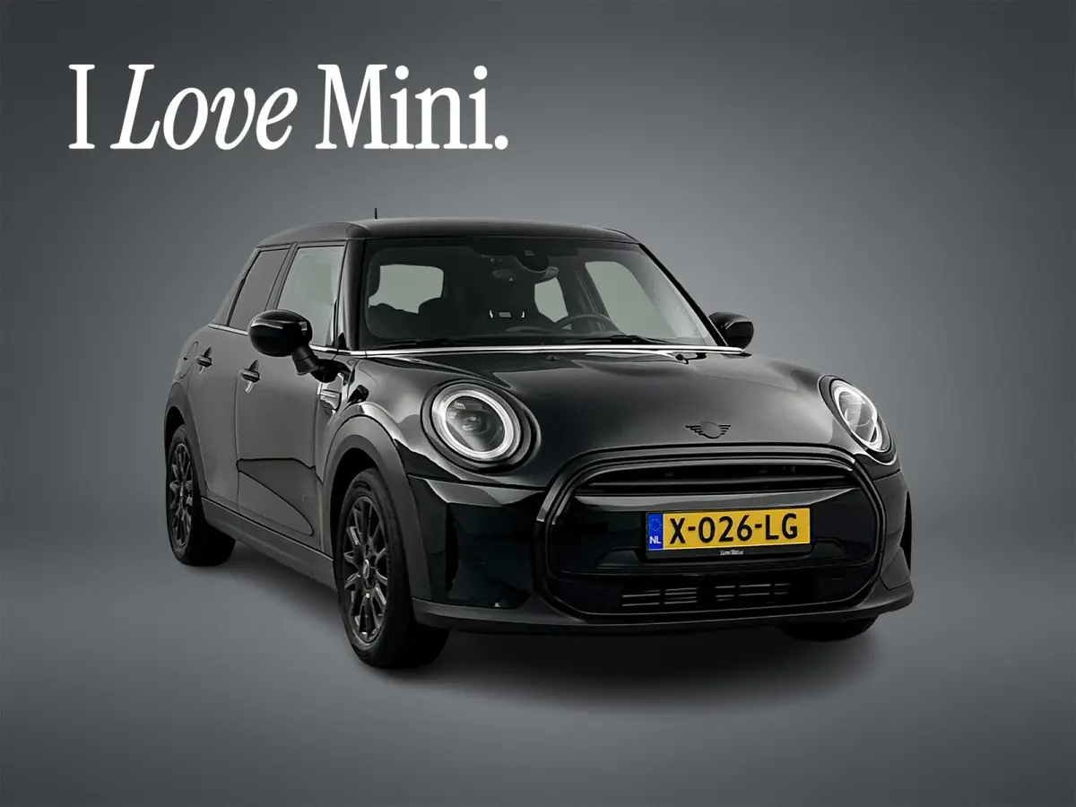 1.5 Aut. Cooper Camden Black-Pack Leder/Sportstoel/Digi.Dashboard