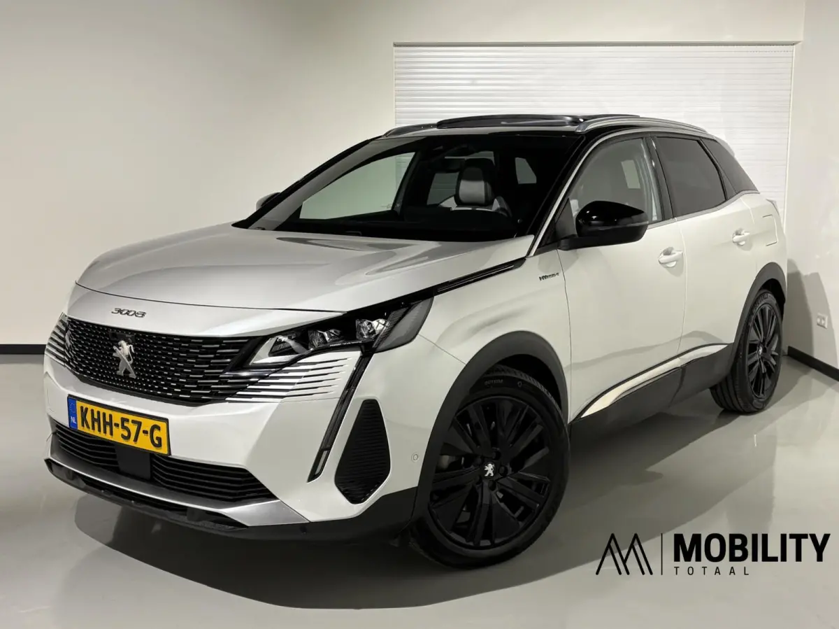 1.6 HYbrid4 300PK GT|Black Pack|PANODAK|4x4|360|Carplay|Navi|FOCAL|PDC|ACC|Side assist|Lane Assist|