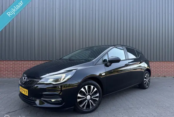 1.2 Business Executive Cruise Led Carplay NL Auto Camera 2020