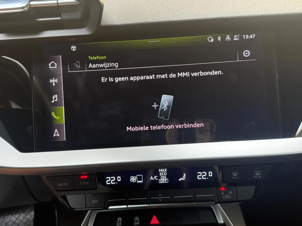 30 TFSI Advanced edition Automaat | Sportstoelen | LED verlichting | Climate & cruise control | Apple CarPlay/Android Auto | Navigatiesysteem | DAB ontvangst | Parkeersensoren achter