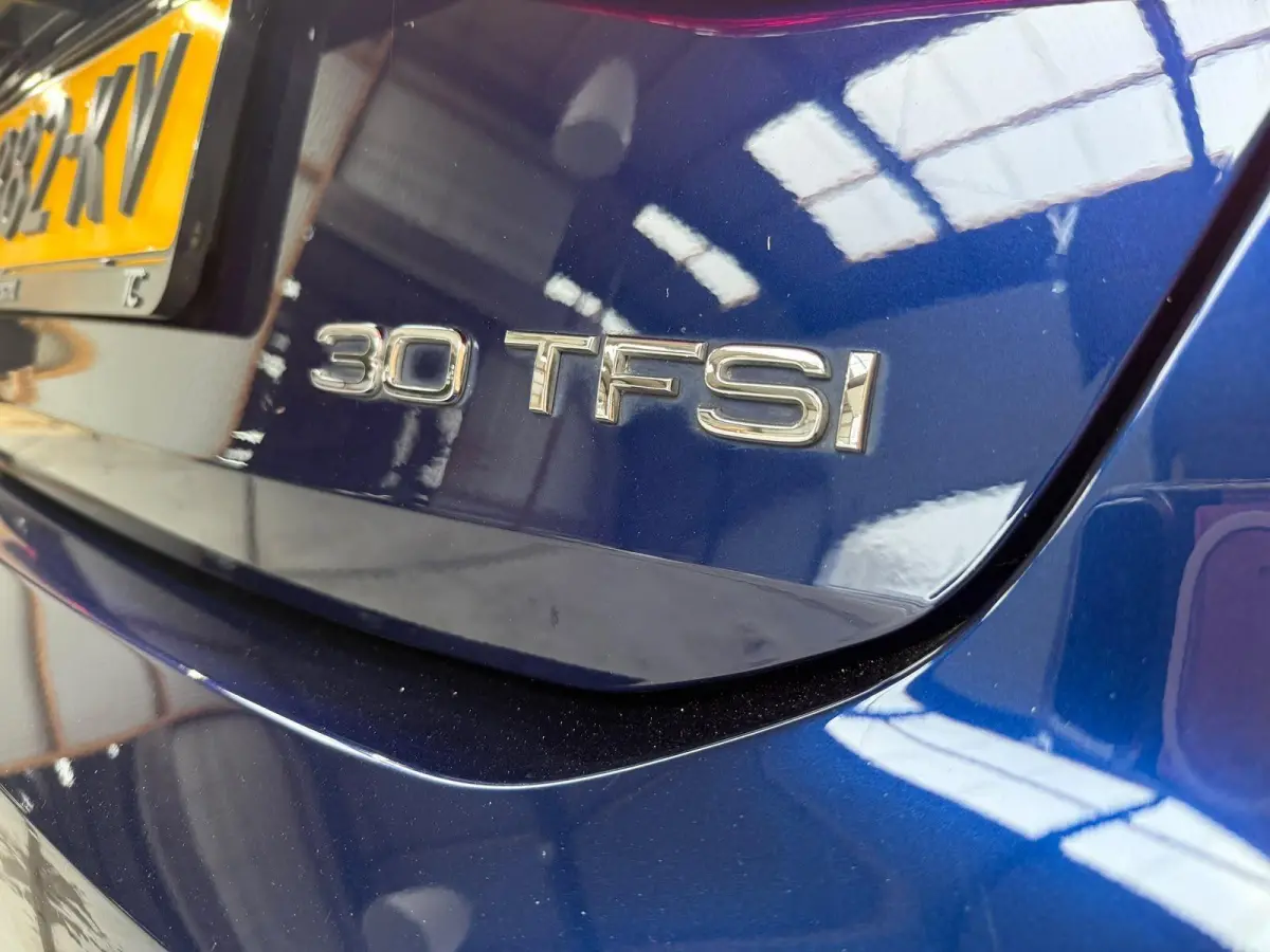30 TFSI Advanced edition Automaat | Sportstoelen | LED verlichting | Climate & cruise control | Apple CarPlay/Android Auto | Navigatiesysteem | DAB ontvangst | Parkeersensoren achter