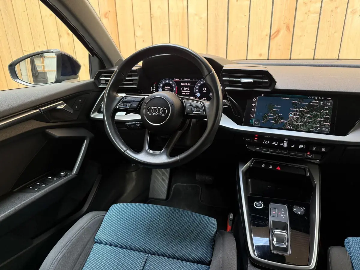 30 TFSI Advanced edition Automaat | Sportstoelen | LED verlichting | Climate & cruise control | Apple CarPlay/Android Auto | Navigatiesysteem | DAB ontvangst | Parkeersensoren achter