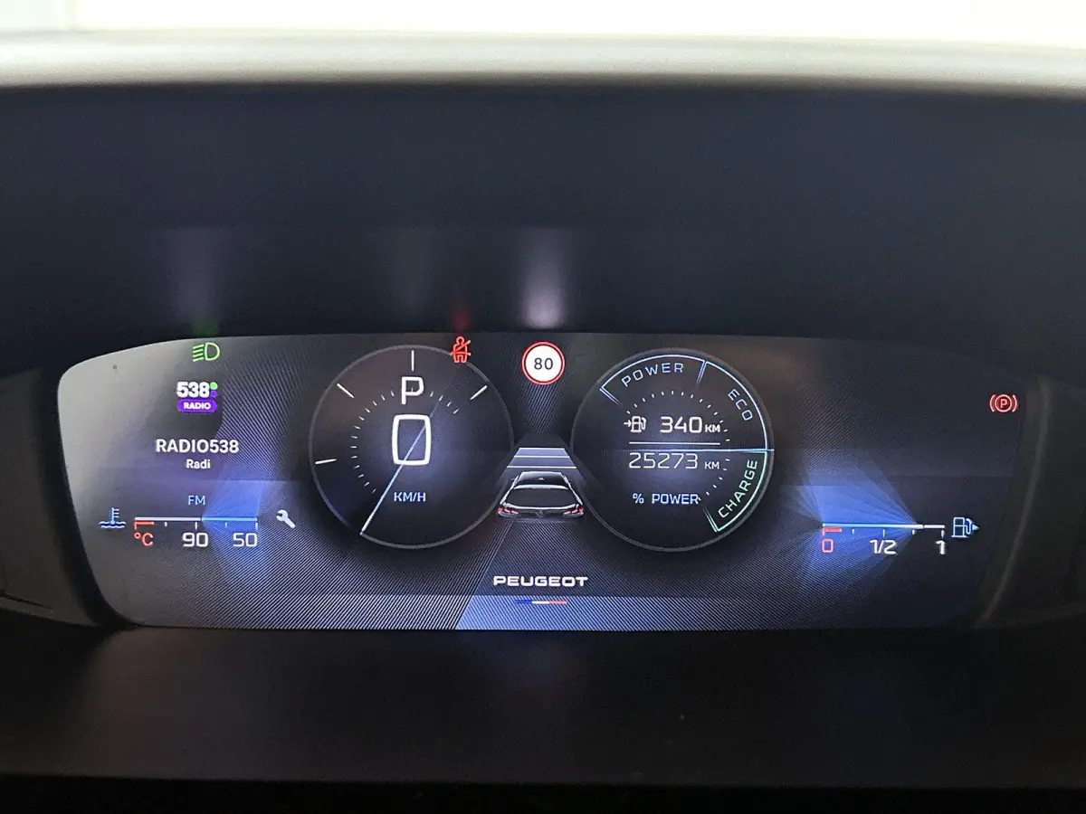 1.2 Hybrid 145pk Allure Automaat | 360 Camera | Climate Control | Adaptieve Cruise Control | LED | 17"LMV | Keyless Entry/Start | Apple Carplay/Android Auto |