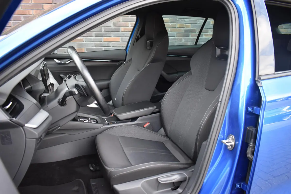 1.0 e-TSI Sport Business