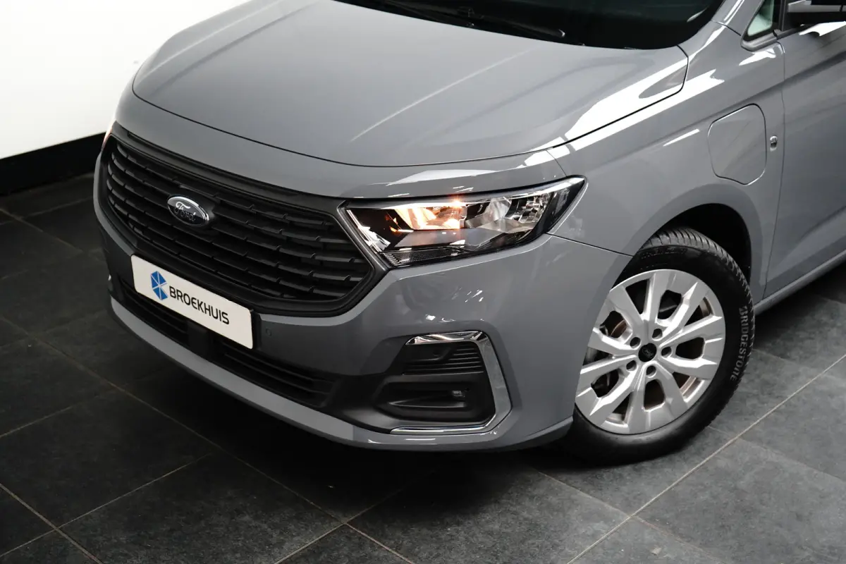 Tranist 1.5 PHEV Limited Dodenhoekherkening | adaptive cruise | Carplay | 110 km elektrische actieradius |