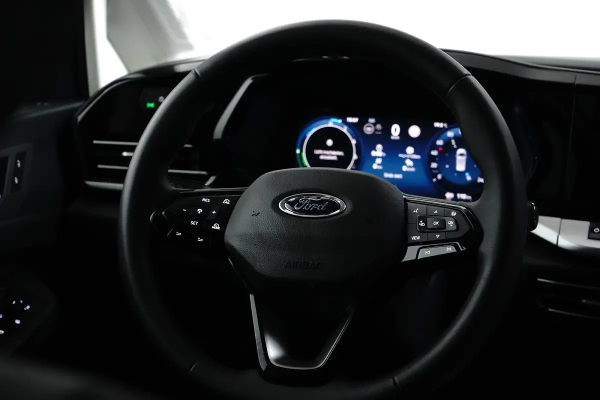 Tranist 1.5 PHEV Limited Dodenhoekherkening | adaptive cruise | Carplay | 110 km elektrische actieradius |
