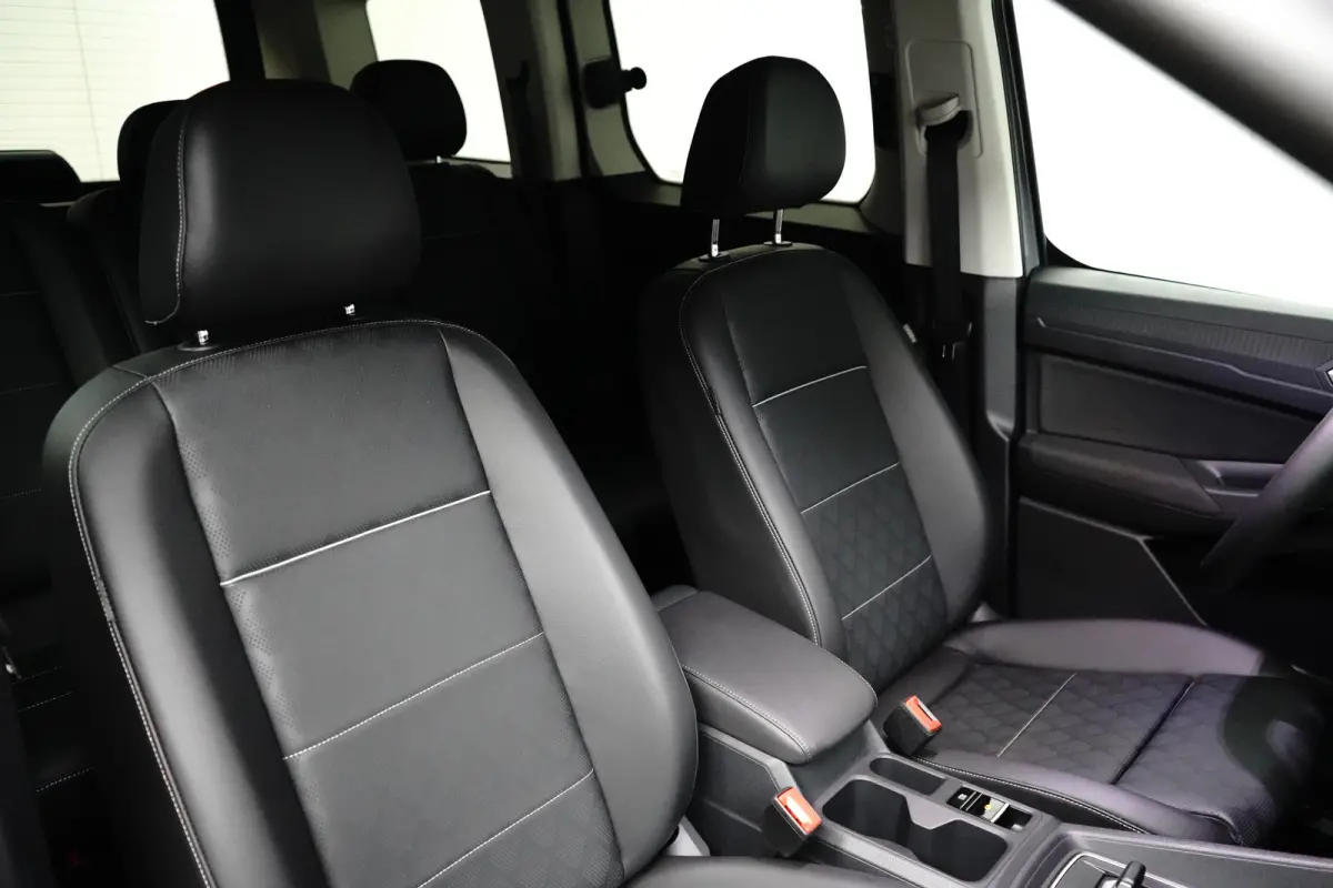 Tranist 1.5 PHEV Limited Dodenhoekherkening | adaptive cruise | Carplay | 110 km elektrische actieradius |