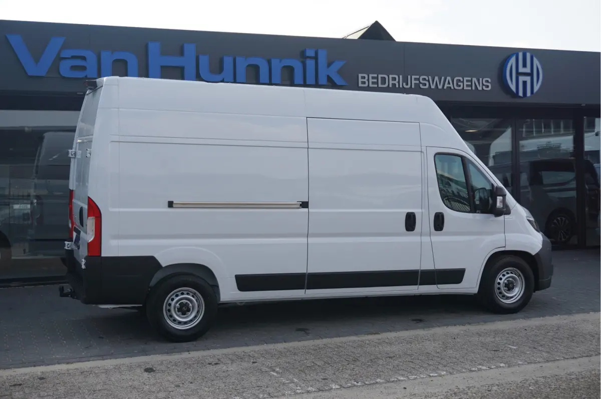 Heavy 35 2.2 140PK L3H3 BPM VRIJ!! Navi, Camera, Climate, Betimmering, LED, Trekhaak!! NR.