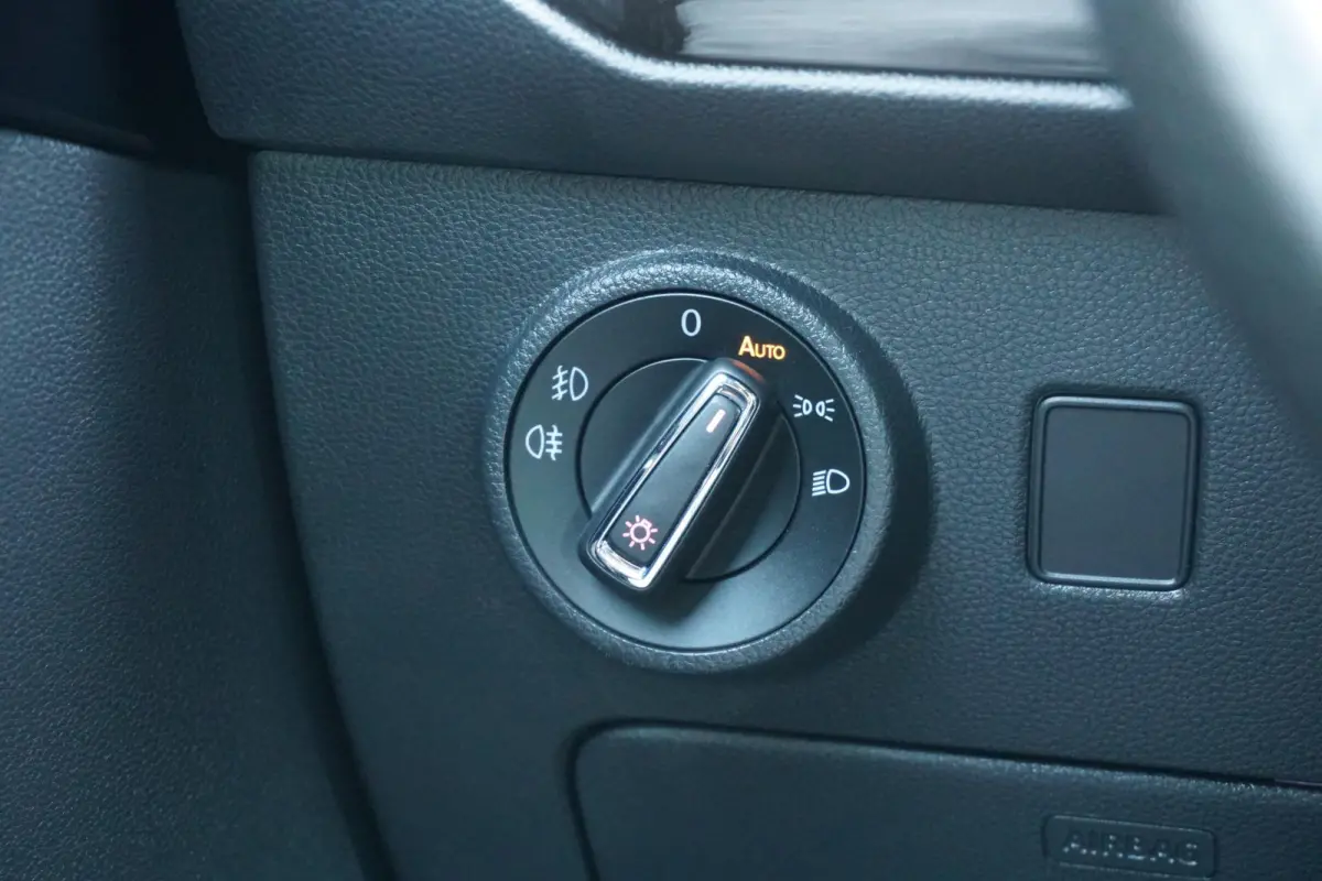 1.5 TSI FR Business Intense + CAMERA / ALCANTARA / ELEK. KOFFERKLEP / ACC