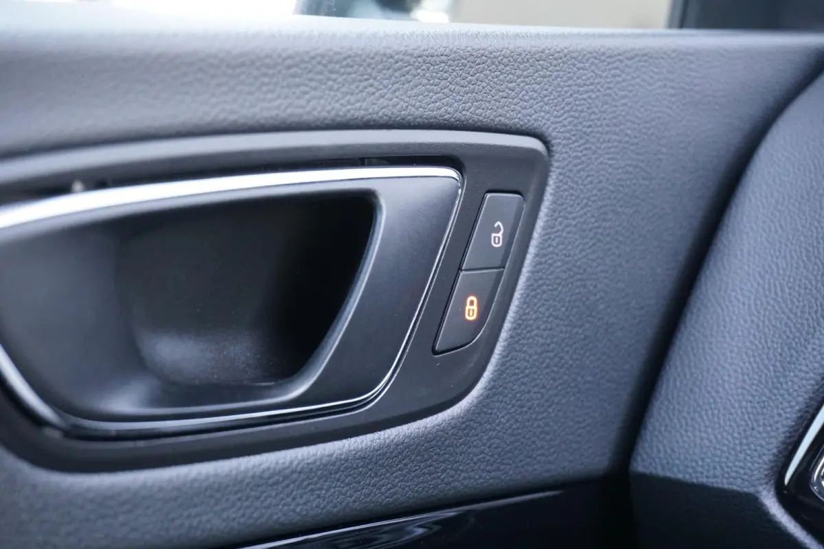 1.5 TSI FR Business Intense + CAMERA / ALCANTARA / ELEK. KOFFERKLEP / ACC