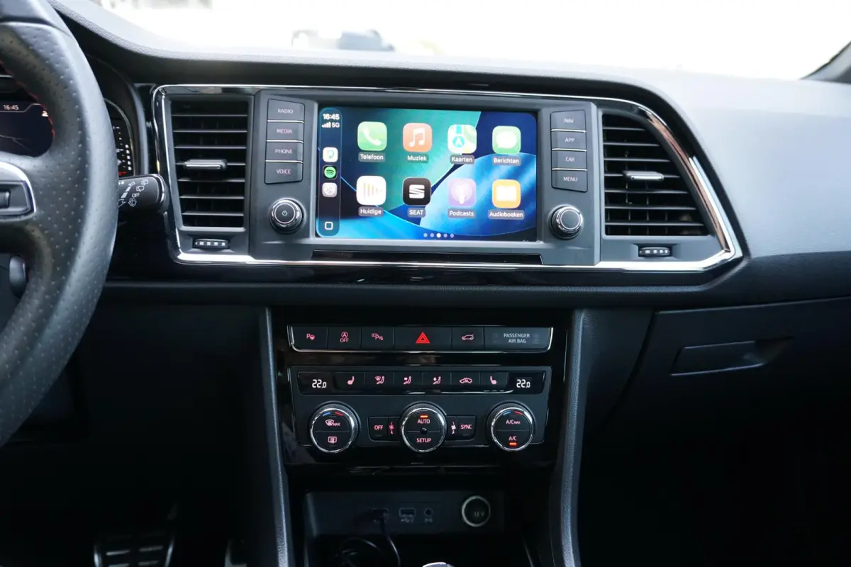 1.5 TSI FR Business Intense + CAMERA / ALCANTARA / ELEK. KOFFERKLEP / ACC