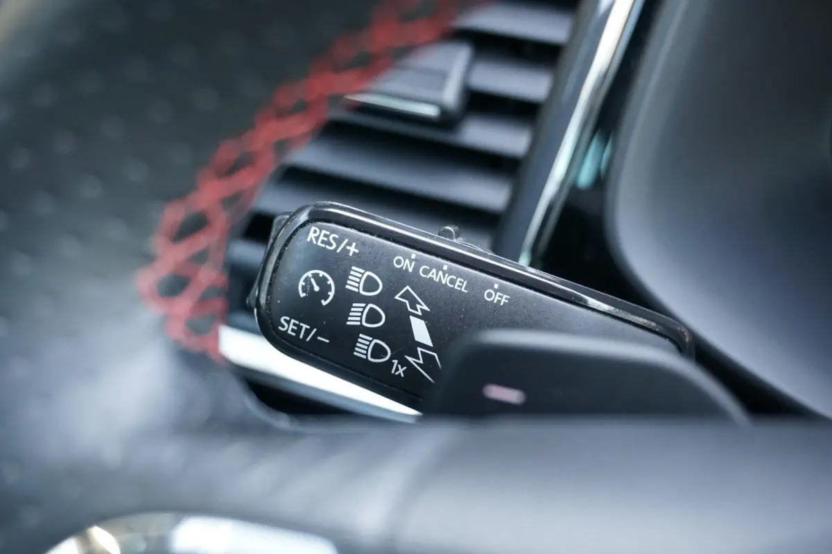 1.5 TSI FR Business Intense + CAMERA / ALCANTARA / ELEK. KOFFERKLEP / ACC