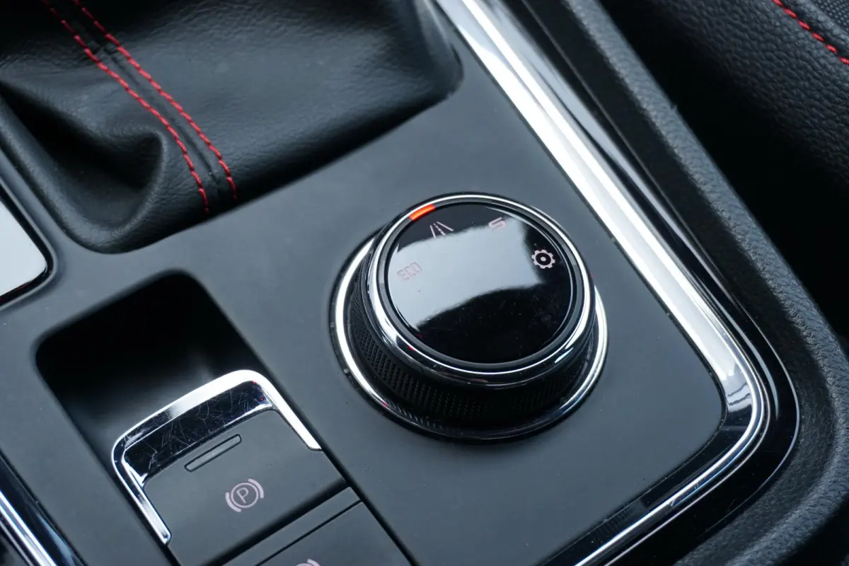1.5 TSI FR Business Intense + CAMERA / ALCANTARA / ELEK. KOFFERKLEP / ACC