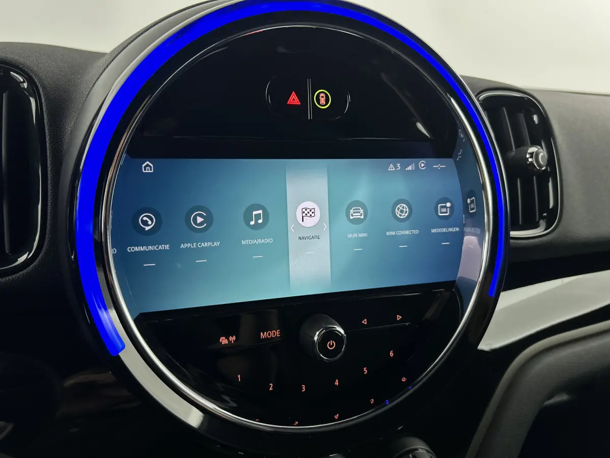 Cooper SE ALL4 Premium Memory/Head-Up Display/Camera