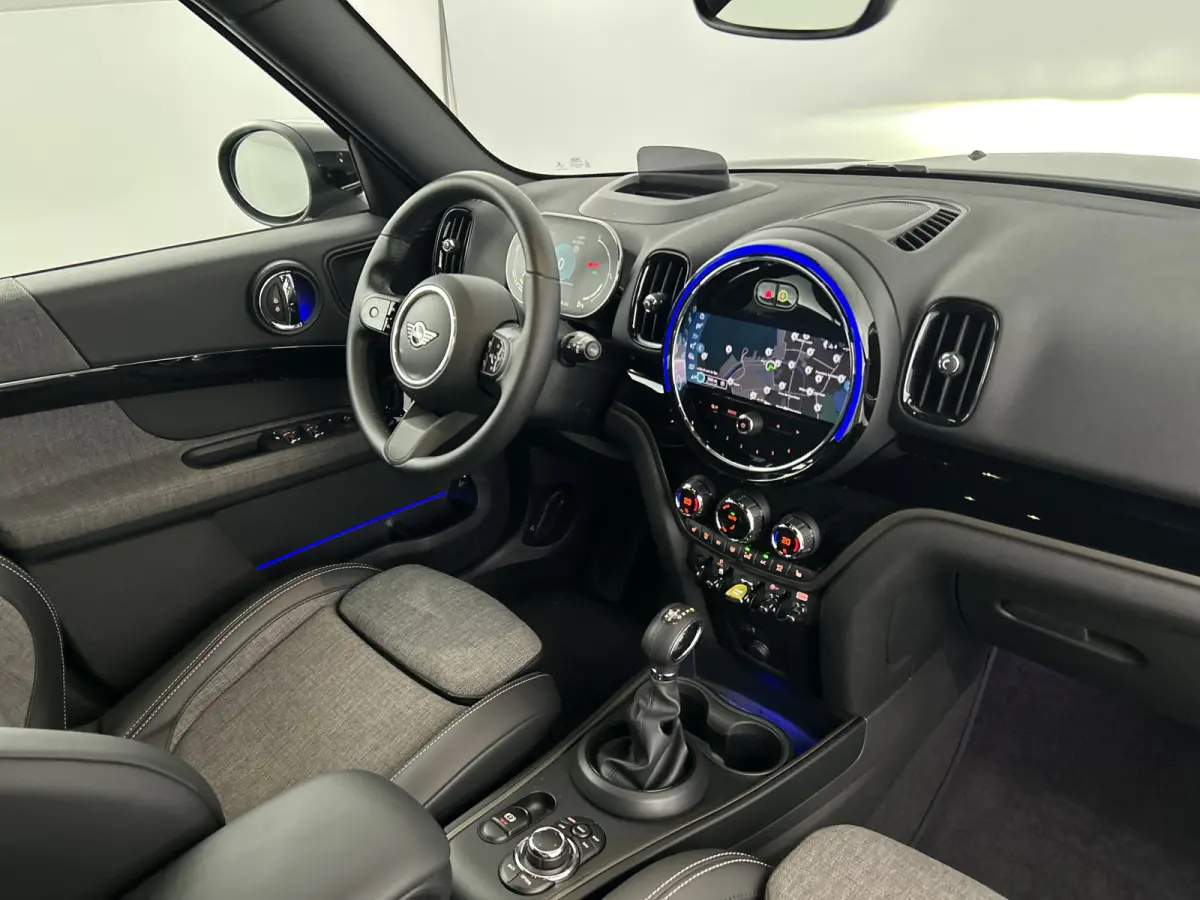Cooper SE ALL4 Premium Memory/Head-Up Display/Camera