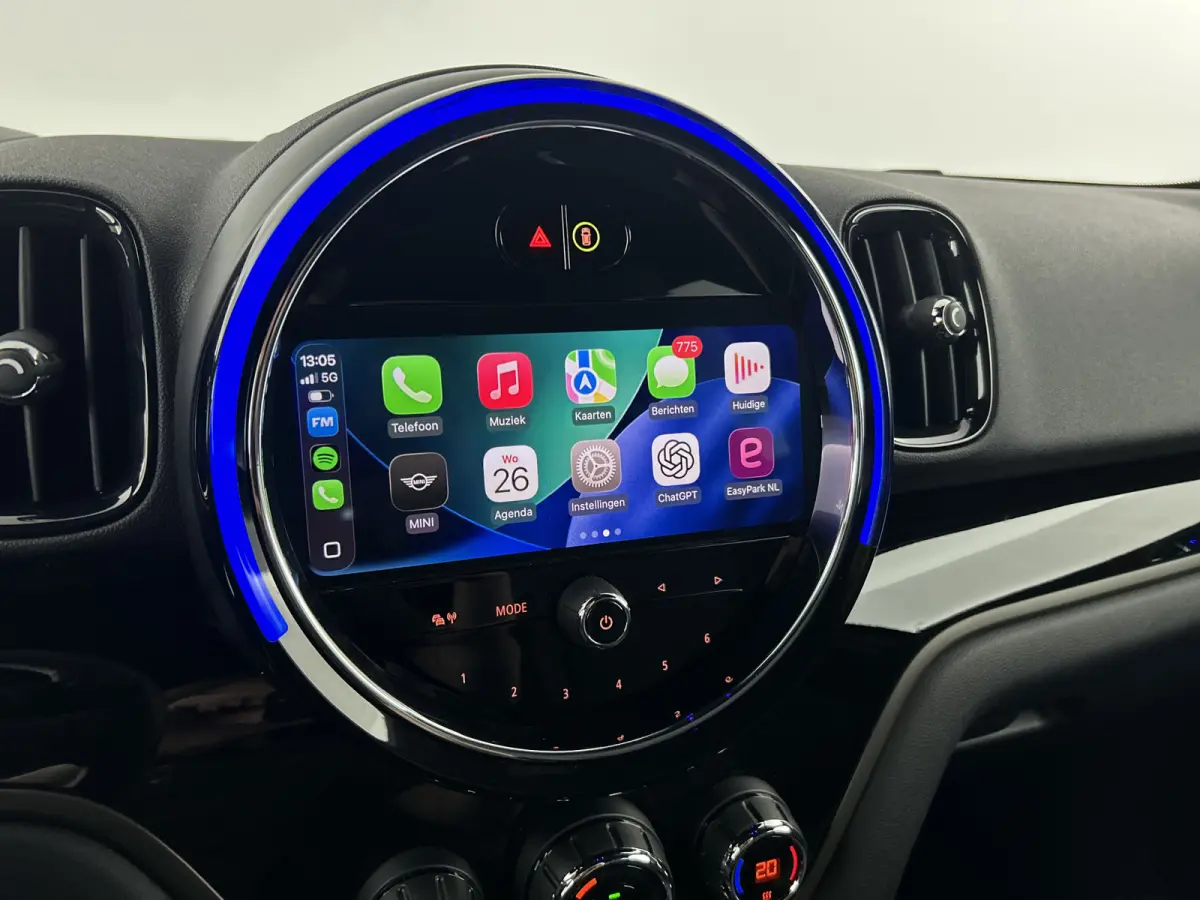 Cooper SE ALL4 Premium Memory/Head-Up Display/Camera