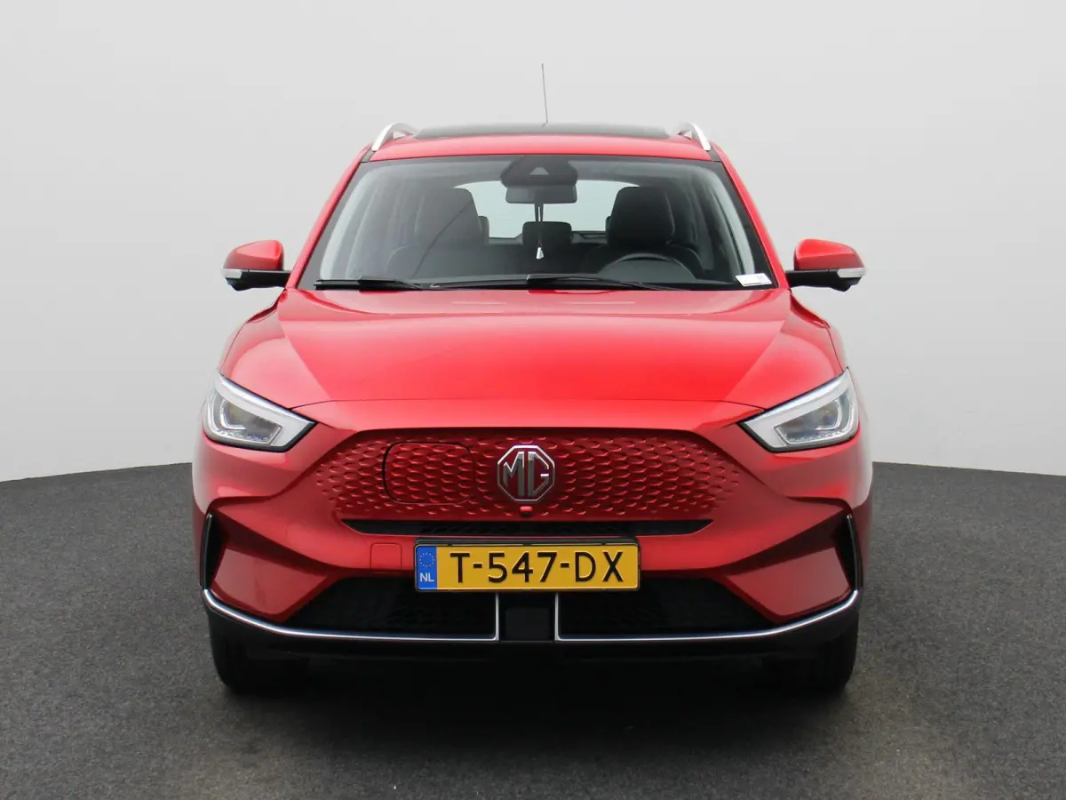 MG EV Standard Range Luxury 50 kWh