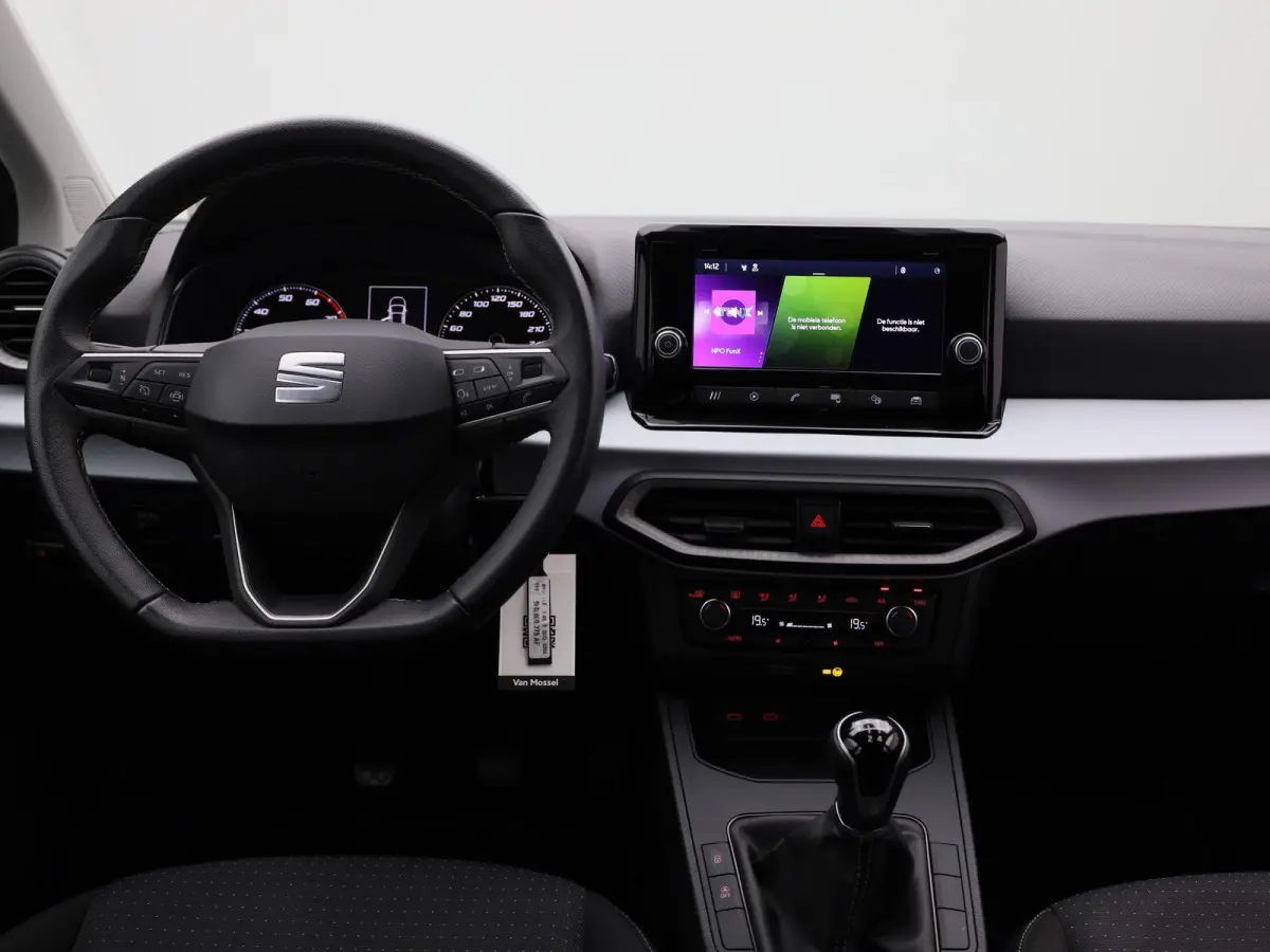 1.0 EcoTSI Style | APPLE CARPLAY - ANDROID AUTO | CLIMATE CONTROL  | CRUISE CONTROL | LED VERLICHTING | PARKEERSENSOREN ACHTER | LICHTMETALEN VELGEN |