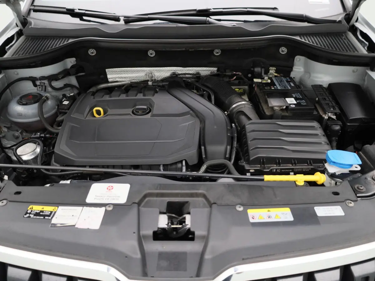 1.5 TSI ACT Business Edition | NAVIGATIE | KEYLESS | PARKEERSENSOREN | NAVIGATIE | BLUETOOTH | CLIMATE CONTROL | CRUISE CONTROL |