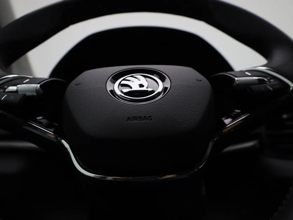 1.5 TSI ACT Business Edition | NAVIGATIE | KEYLESS | PARKEERSENSOREN | NAVIGATIE | BLUETOOTH | CLIMATE CONTROL | CRUISE CONTROL |