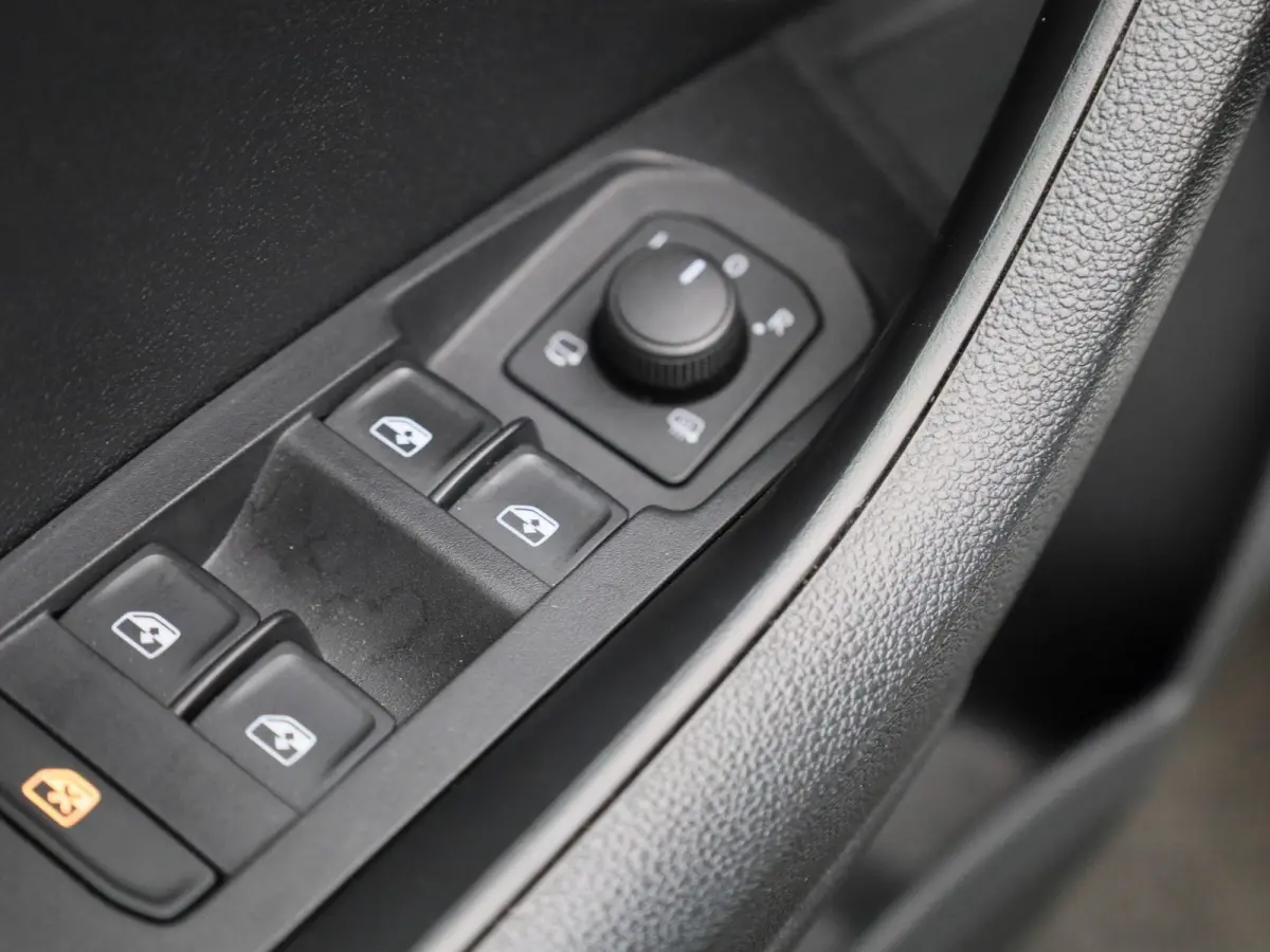 1.5 TSI ACT Business Edition | NAVIGATIE | KEYLESS | PARKEERSENSOREN | NAVIGATIE | BLUETOOTH | CLIMATE CONTROL | CRUISE CONTROL |
