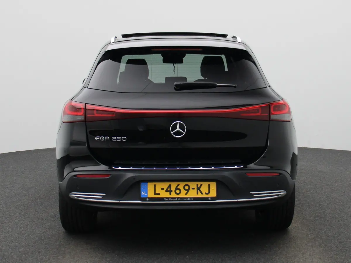 250 Business Solution Luxury 67 kWh | SOH 98,5% | PANORAMADAK | 360 CAMERA | BURMERSTER | SFEERVERLICHTING | STOELVERWARMING | ELEKTRISCHE KOFFERKLEP | ADAPTIVE CRUISE CONTROL | MEMORY | CLI