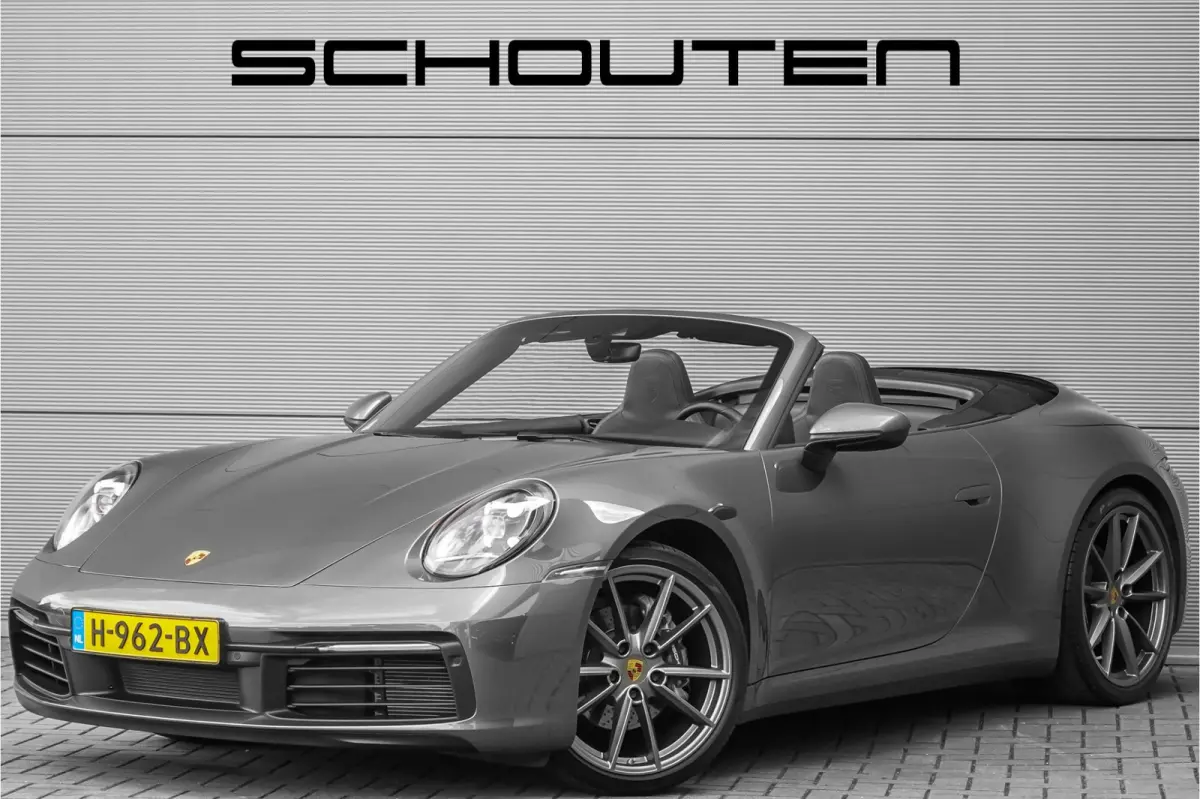 3.0 Carrera NL-Auto Sportuitlaat Sportstoelen Plus 21"