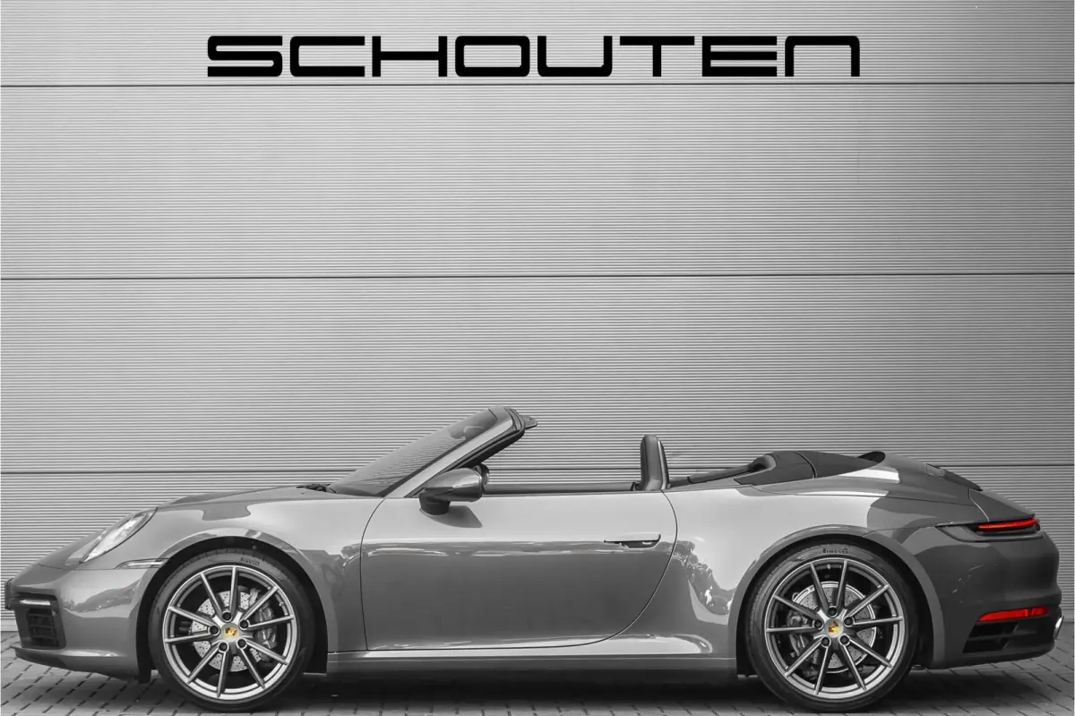 3.0 Carrera NL-Auto Sportuitlaat Sportstoelen Plus 21"
