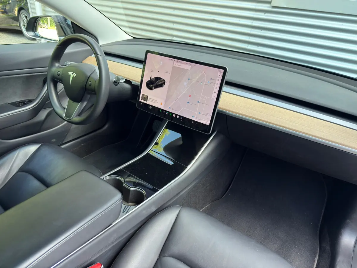 Dual Long Range AWD 75 kWh 84,3 SOH l Pano l Leder l Camera l