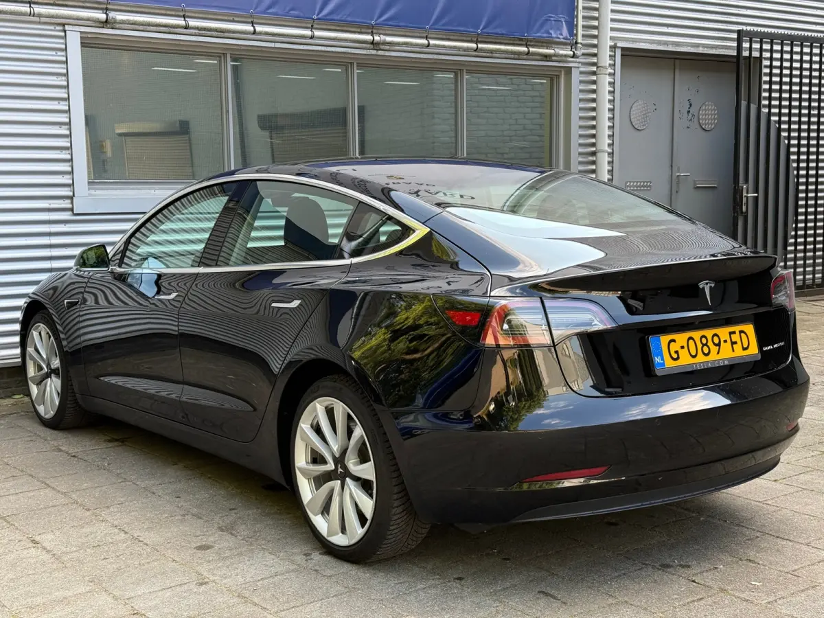 Dual Long Range AWD 75 kWh 84,3 SOH l Pano l Leder l Camera l