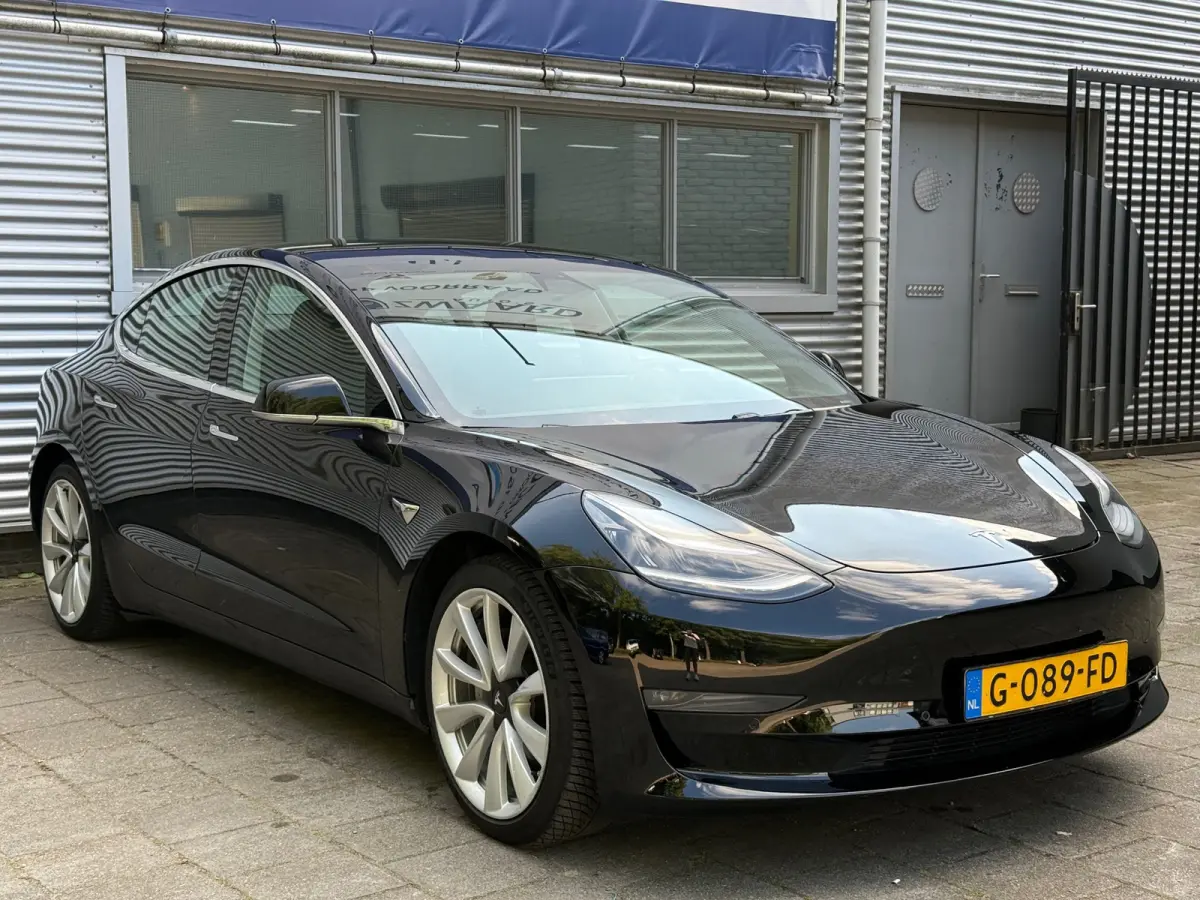 Dual Long Range AWD 75 kWh 84,3 SOH l Pano l Leder l Camera l