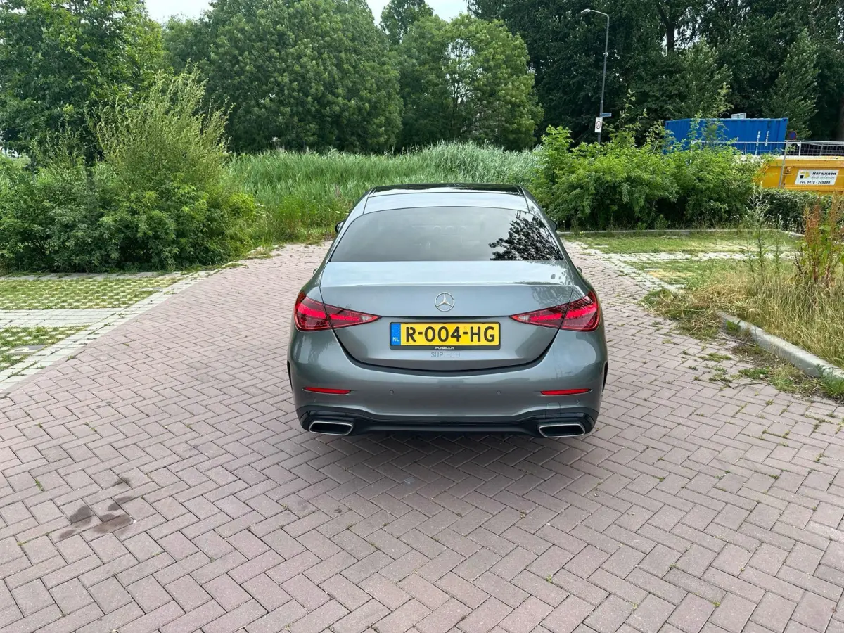 300 e AMG Line 313 PK | Navigatie | Climate Control | Stoelverwarming | Cruise Control | Achteruitrijcamera | Panoramadak | Elektrisch verstelbare stoelen |