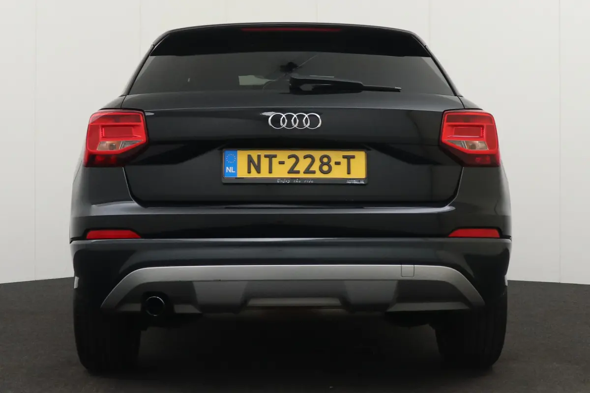 1.0 TFSI Aut. Pro Line Cruise LMV 17" Park. Sens